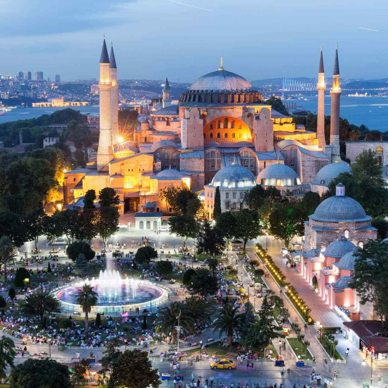 https://dev.onebalitour.com/wp-content/uploads/2018/09/destination-istanbul-02-1280x1280.jpg